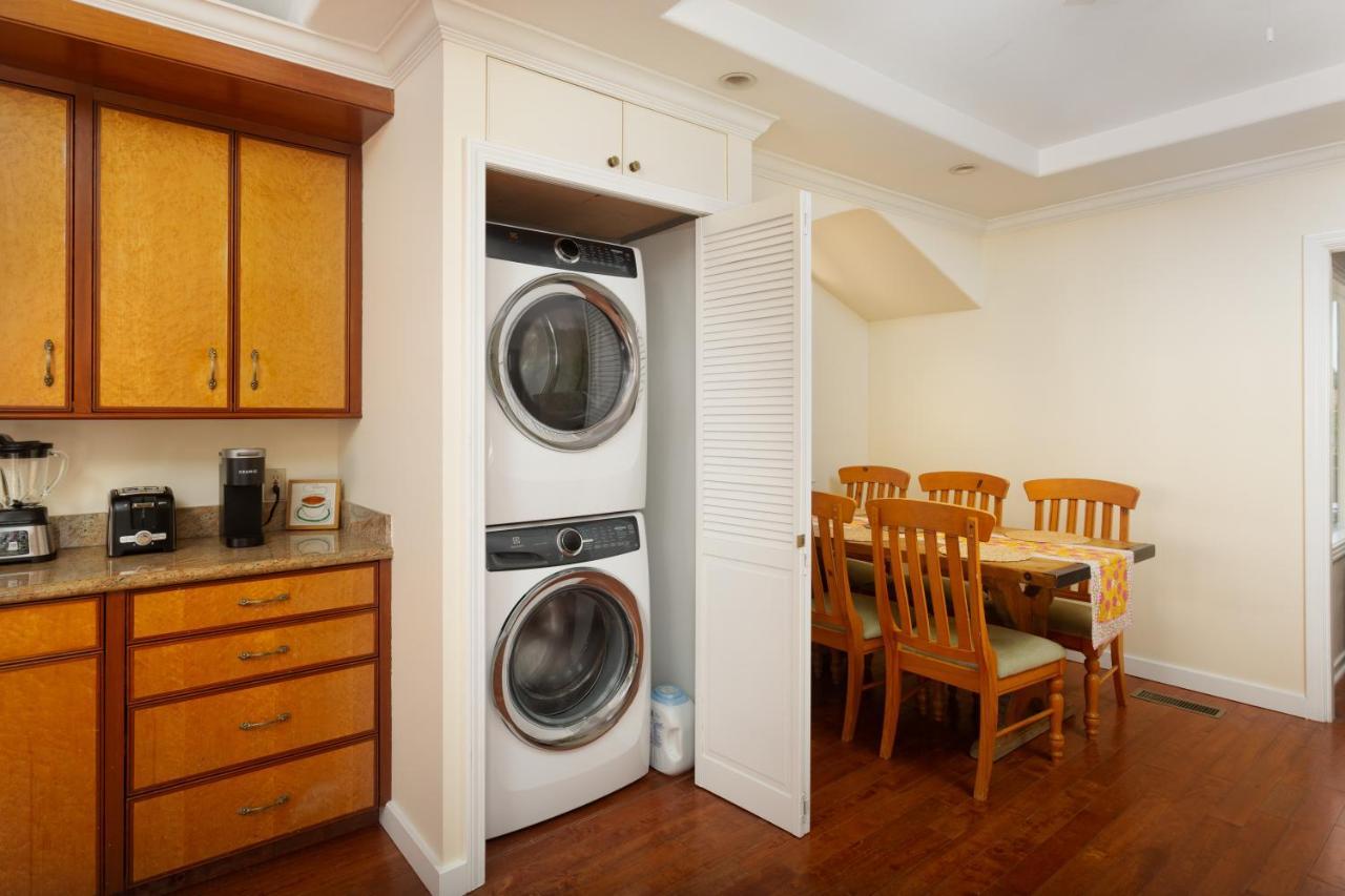 Spacious Renovated Petaluma Home- Pool Table, Fire Pit, Parking Bagian luar foto