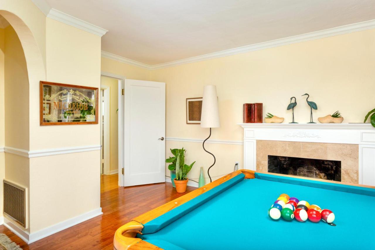 Spacious Renovated Petaluma Home- Pool Table, Fire Pit, Parking Bagian luar foto