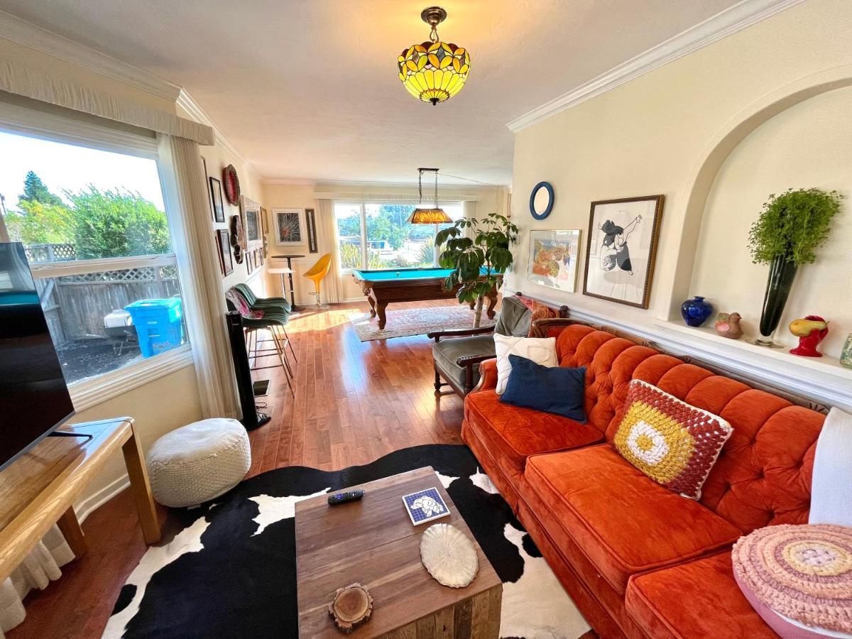 Spacious Renovated Petaluma Home- Pool Table, Fire Pit, Parking Bagian luar foto