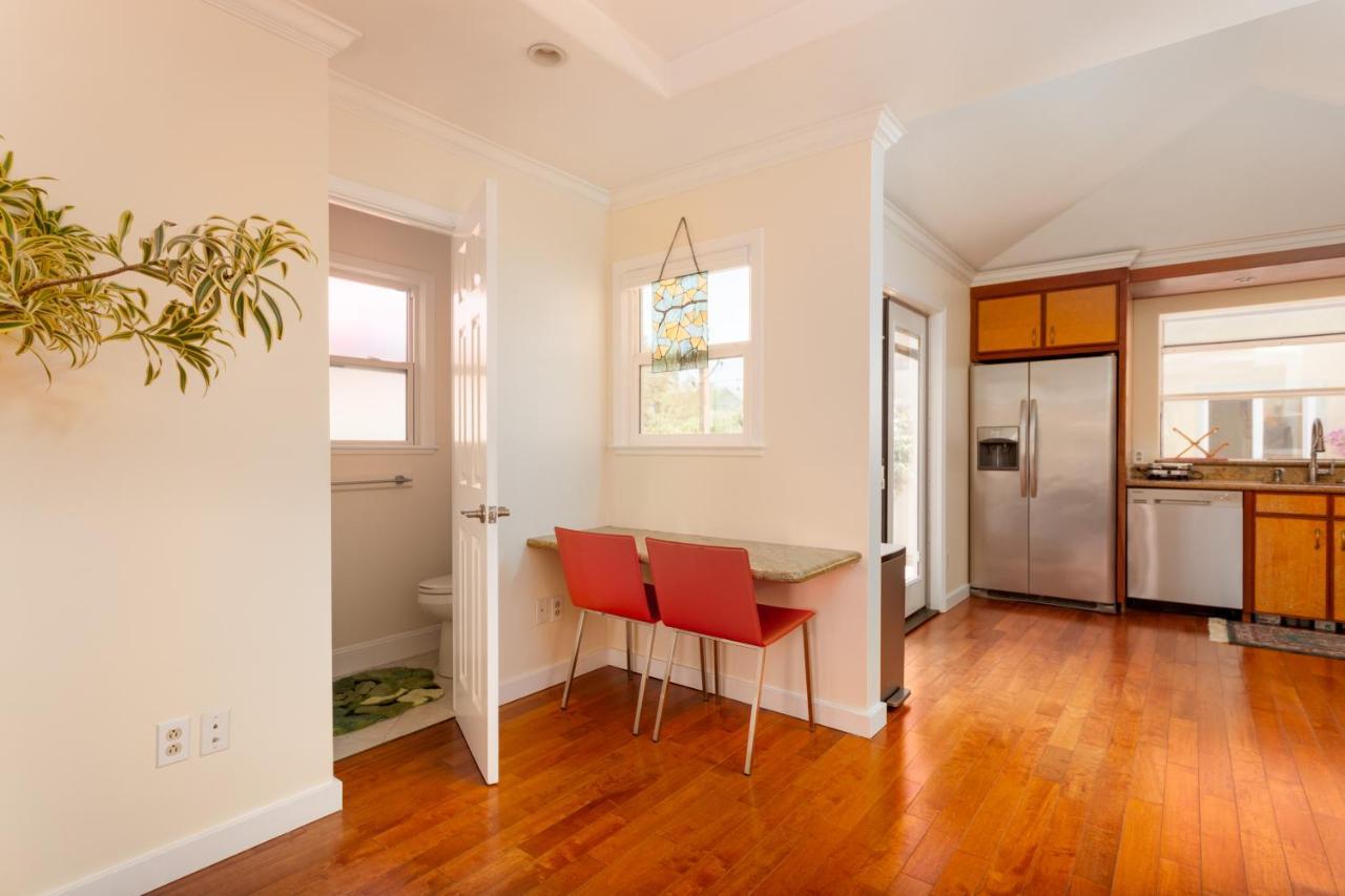 Spacious Renovated Petaluma Home- Pool Table, Fire Pit, Parking Bagian luar foto