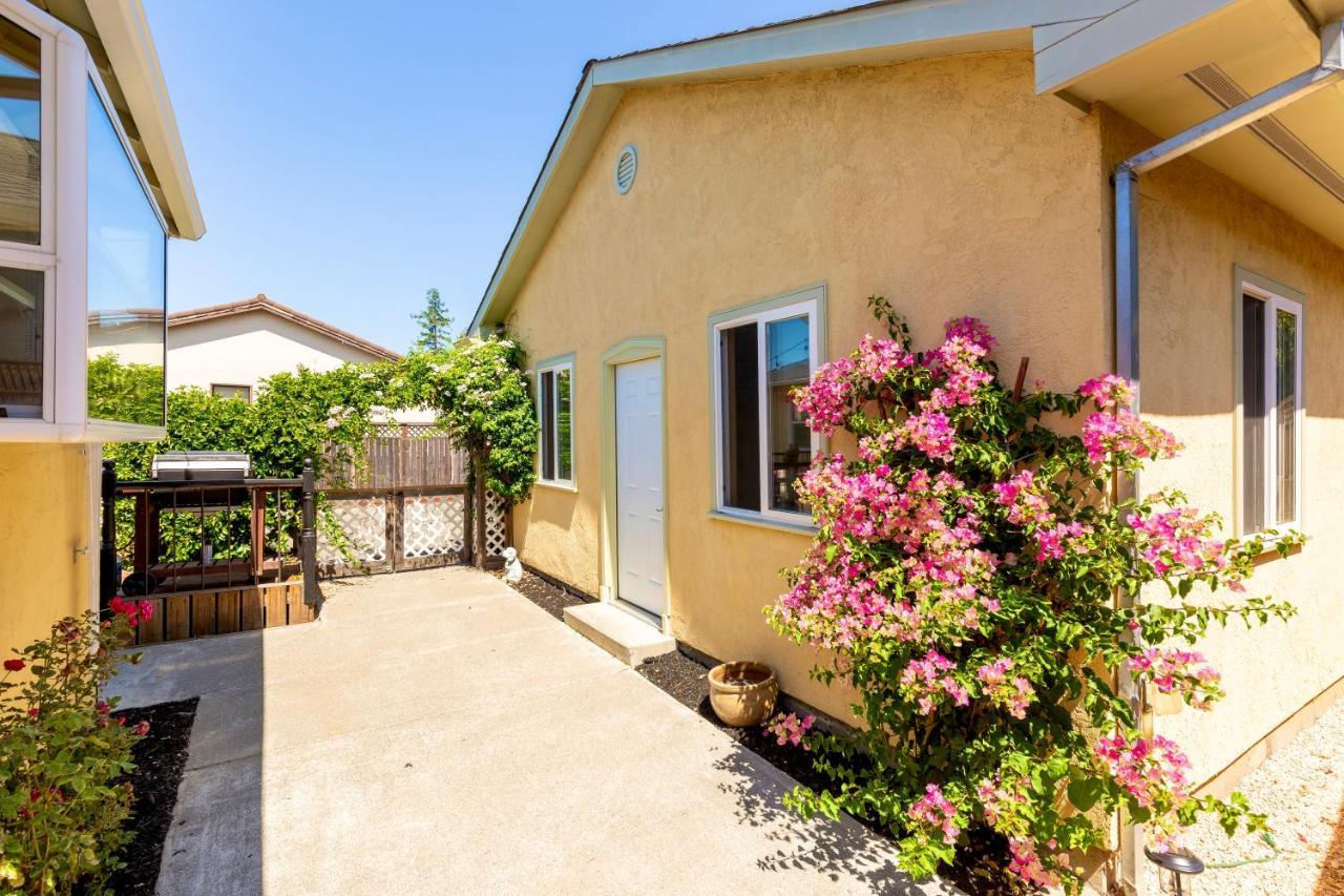 Spacious Renovated Petaluma Home- Pool Table, Fire Pit, Parking Bagian luar foto